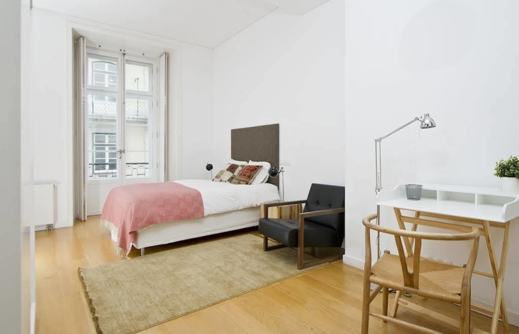 Designchiadoflats Apartment ลิสบอน ภายนอก รูปภาพ